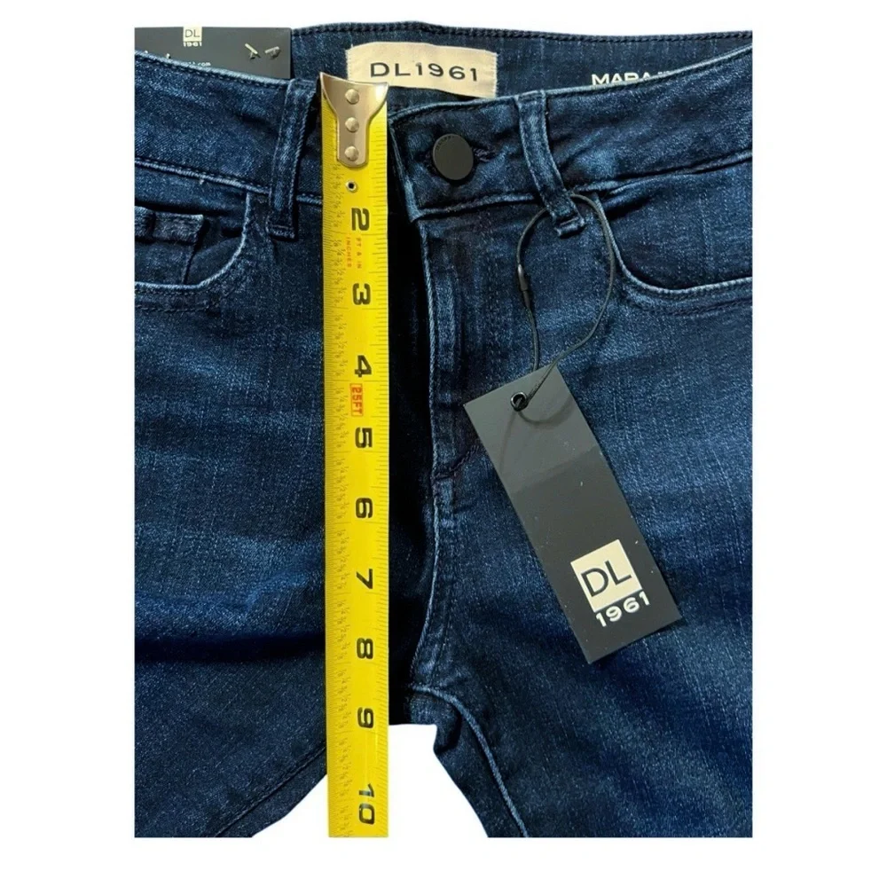 NWT DL1961 Mara Instasculpt Straight Jeans Yuma Dark Wash Size 24 - Picture 13 of 15